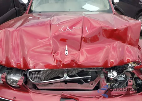 2007 Jaguar Xj Xj8 z USA, uszkodzony, nr VIN SAJWA71B47SH16855